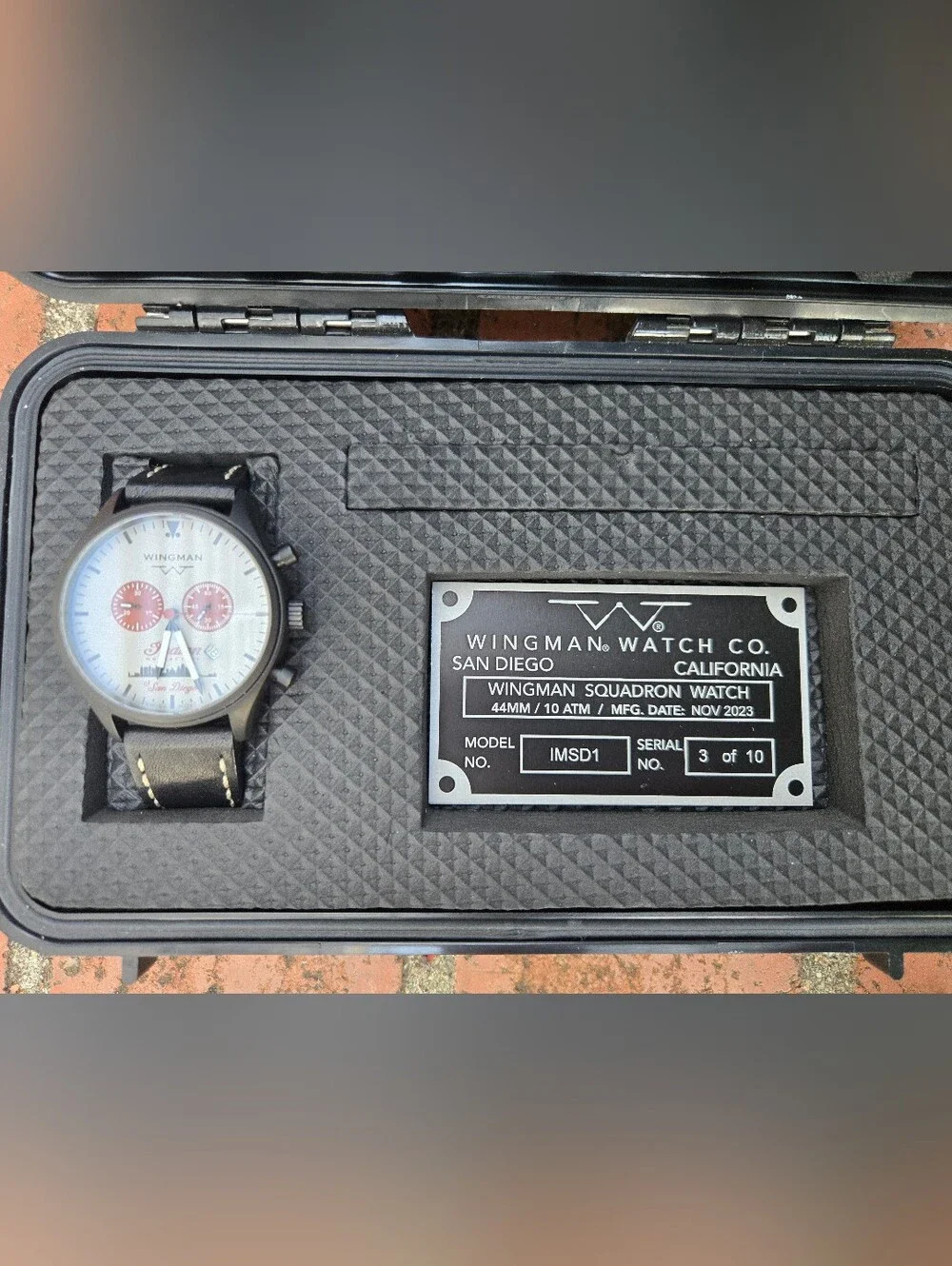 Wingman Men's Black Leather Strap Watch with Bag Accessory - 3 of 10